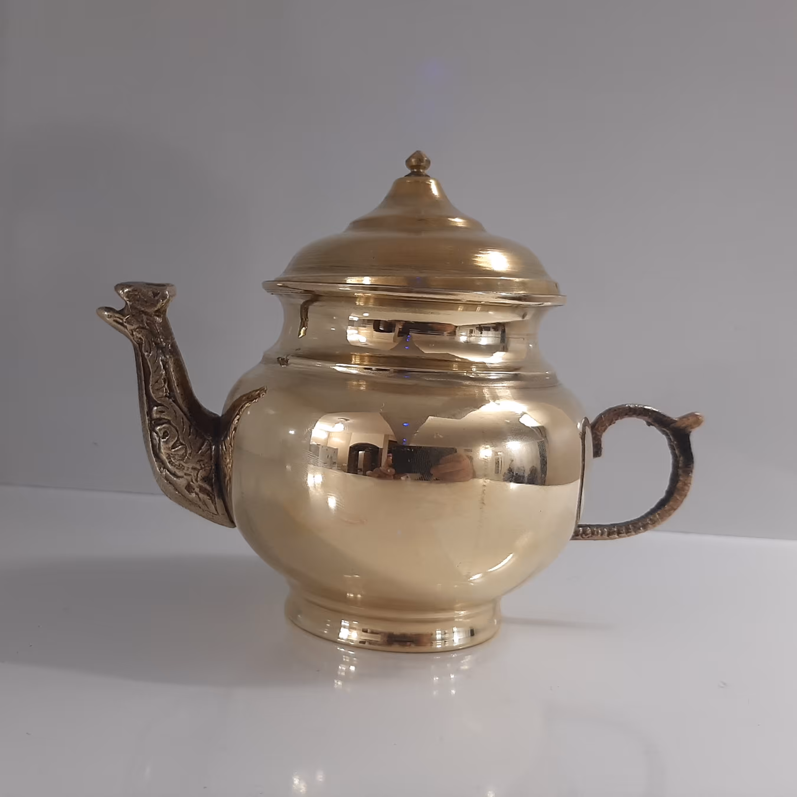 قوری برنجی طرح ساده  سایز  4