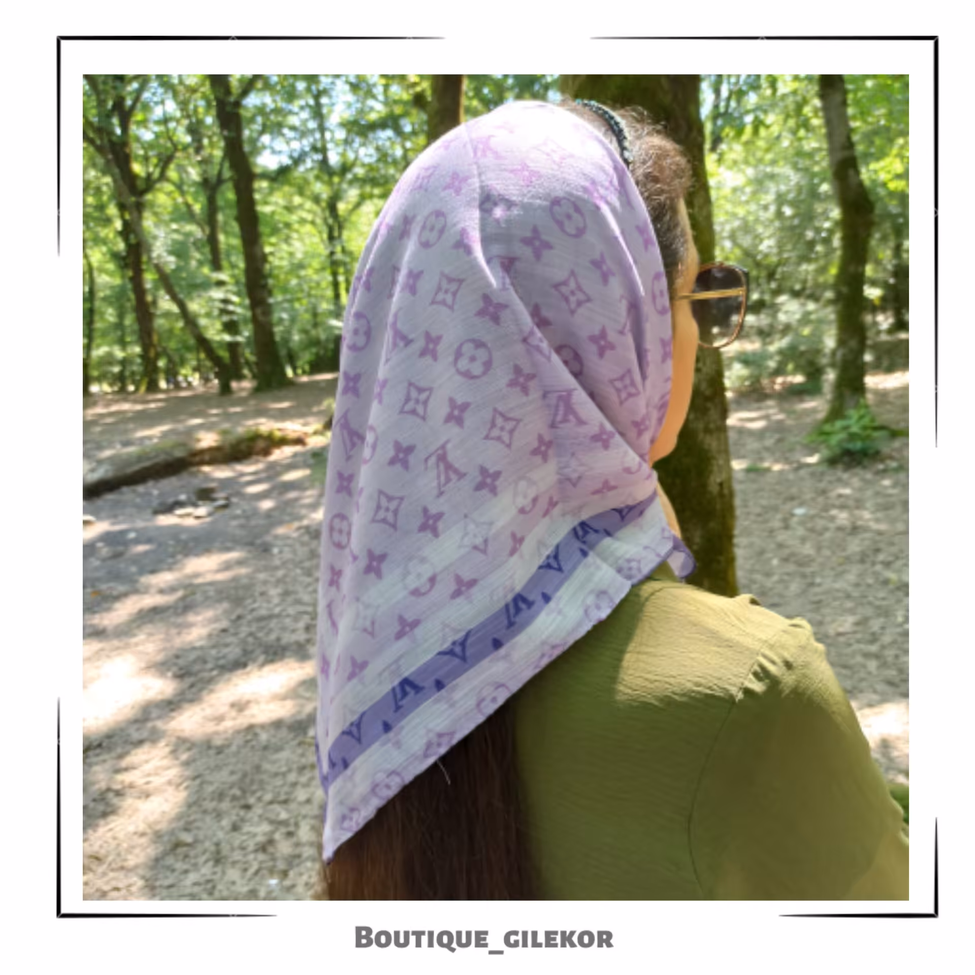 مینی اسکارف معروف به وسری های کوچک