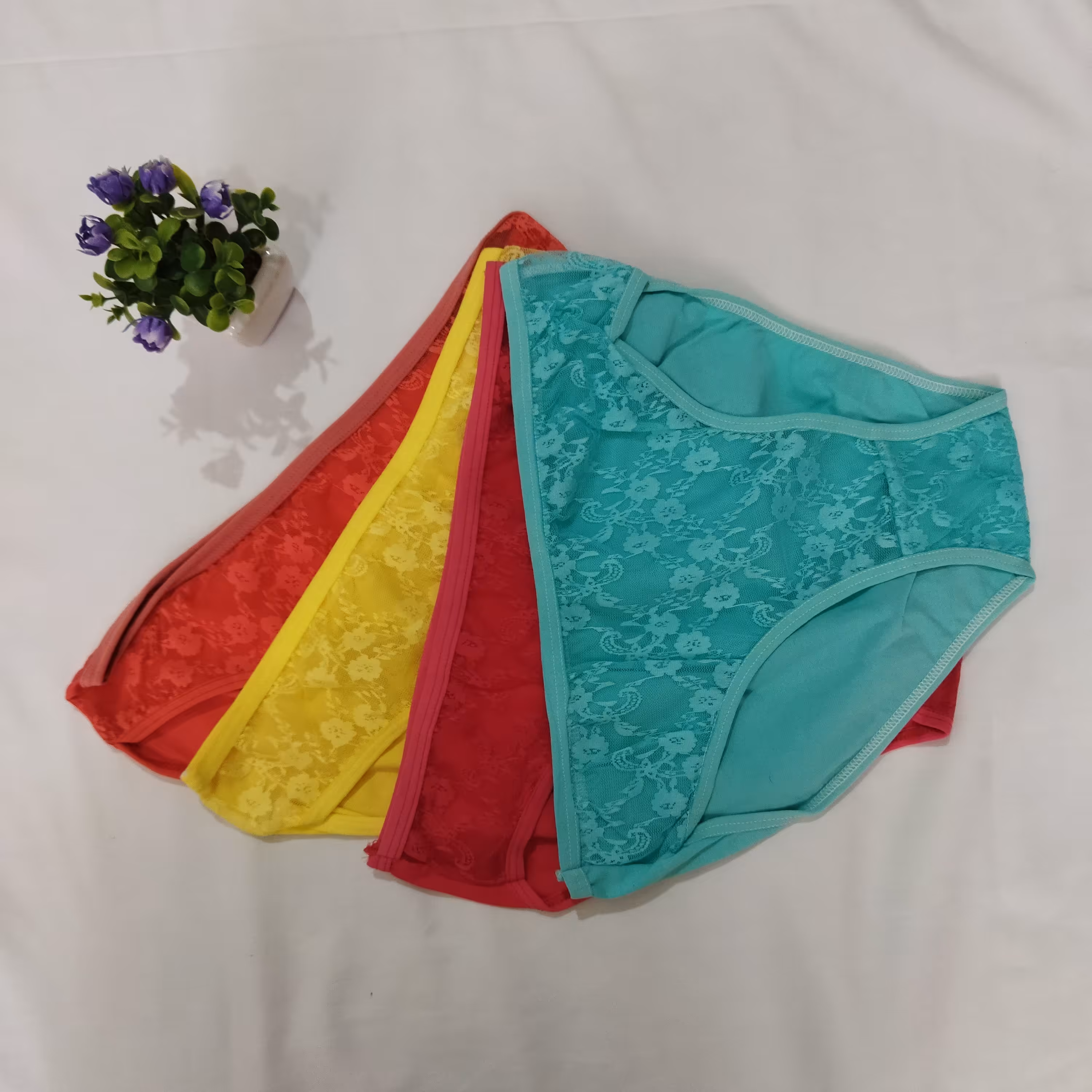 لباس زیر زنانه جلو دانتل سایز 2XL