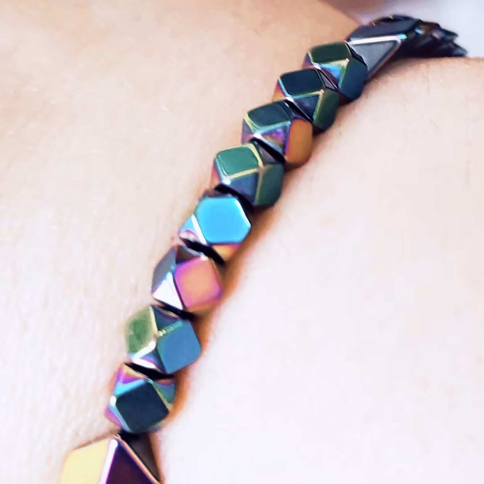 دستبند حدید هفت رنگ