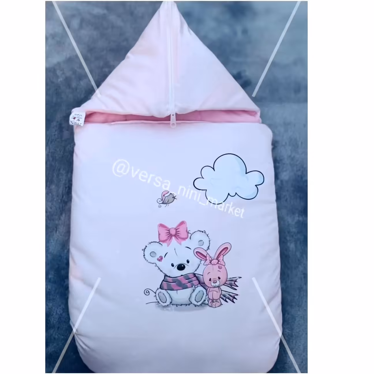 کیسه خواب نوزاد یا قنداق فرنگی جنس مخمل چاپی قابل استفاده تا زیر 10ماه 4فصل