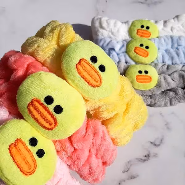 هدبند حوله ای جوجه ای میشا رنگ سفید
