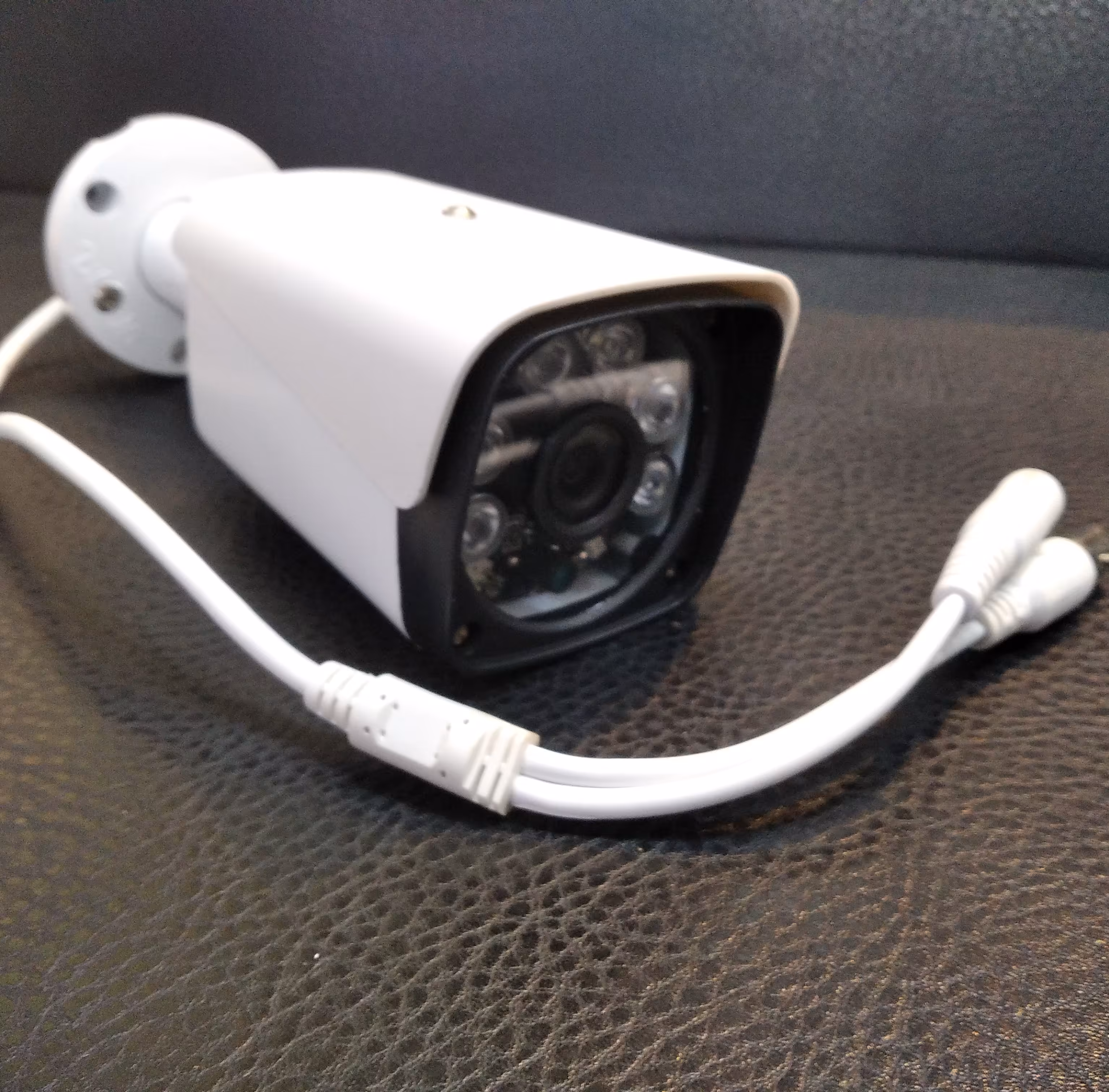 دوربین مدار بسته FULL HD 2MP