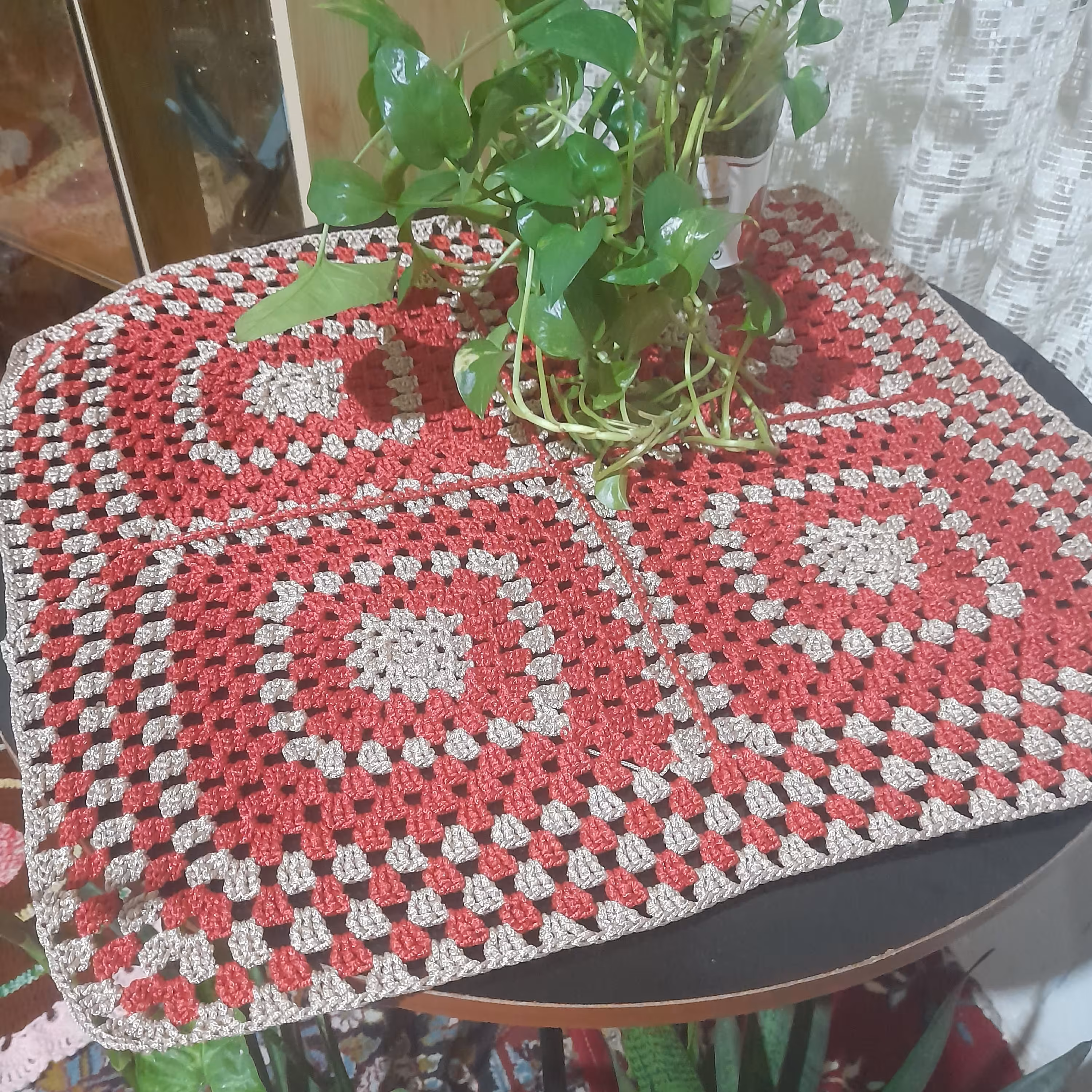 قلاب  بافی با نخ مکرومه 