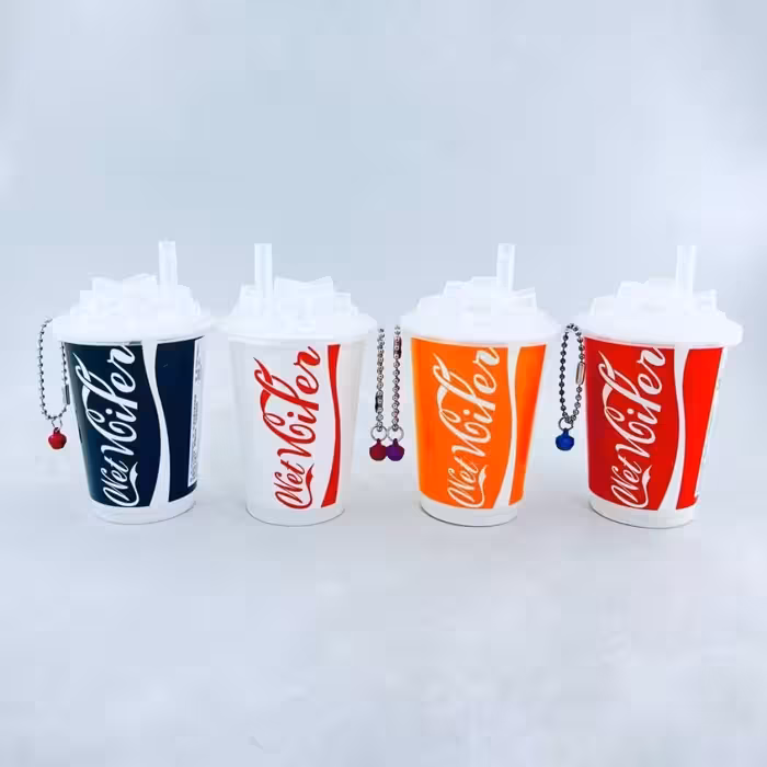 دستمال مرطوب کوکا کولا فانتزی
حاوی 30 عدد دستمال مرطوب
طراحی فانتزی و پر طرفدار
پاک کننده آرایش صورت و دور چشم
