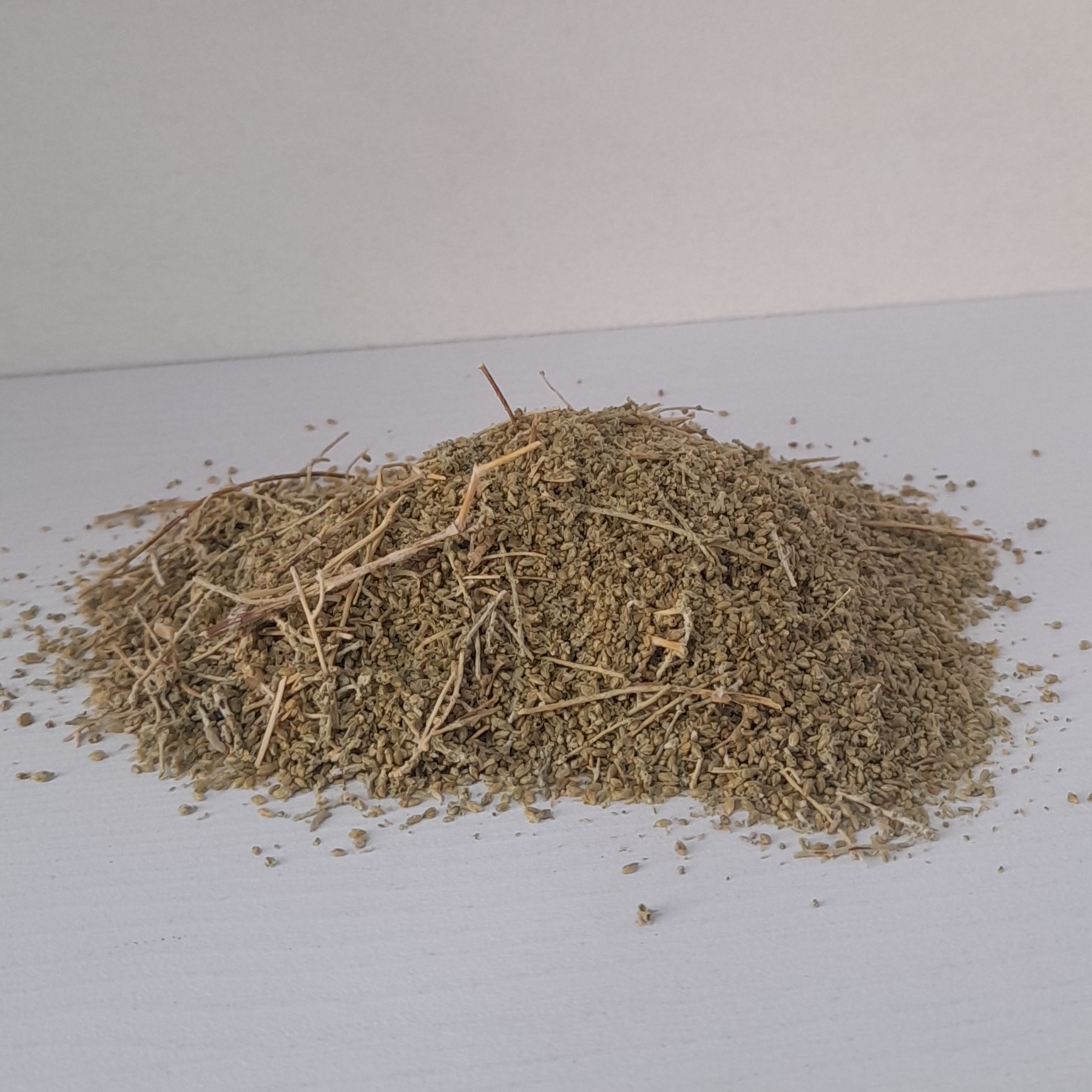 درمنه،گیاه درمنه،درمنه ترکی، شیح بری، شیح کوهی، شیح بحری، شیح ارمنی و شیح یهود و شیح خراسانی