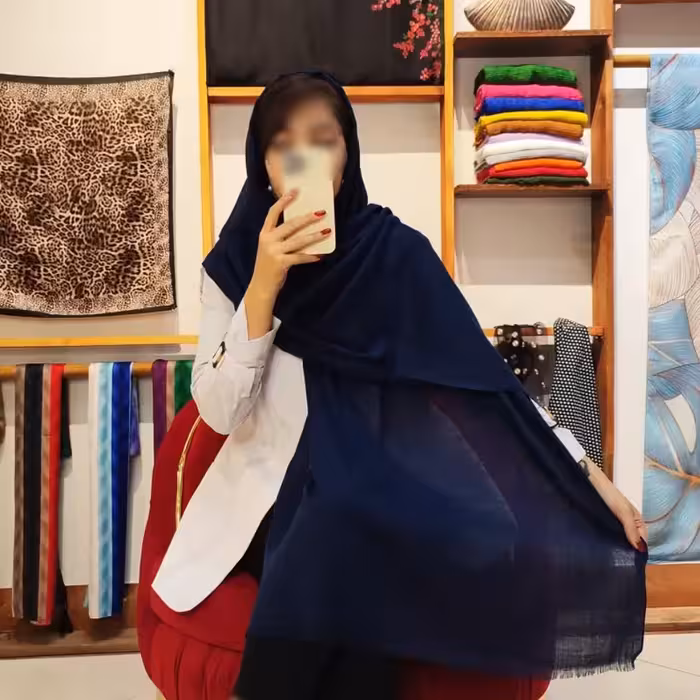 شال نخی ساده تکرنگ دور دوخت دستک ریشه ای قواره 210 در 95 ارسال رایگان