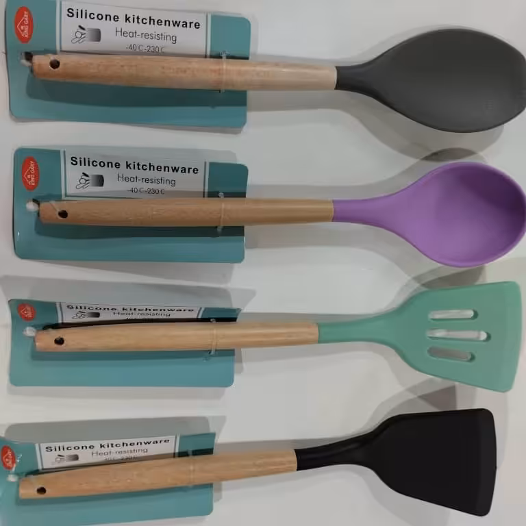 کفگیر وملاقه تک سایز بامبوسیلیکونی