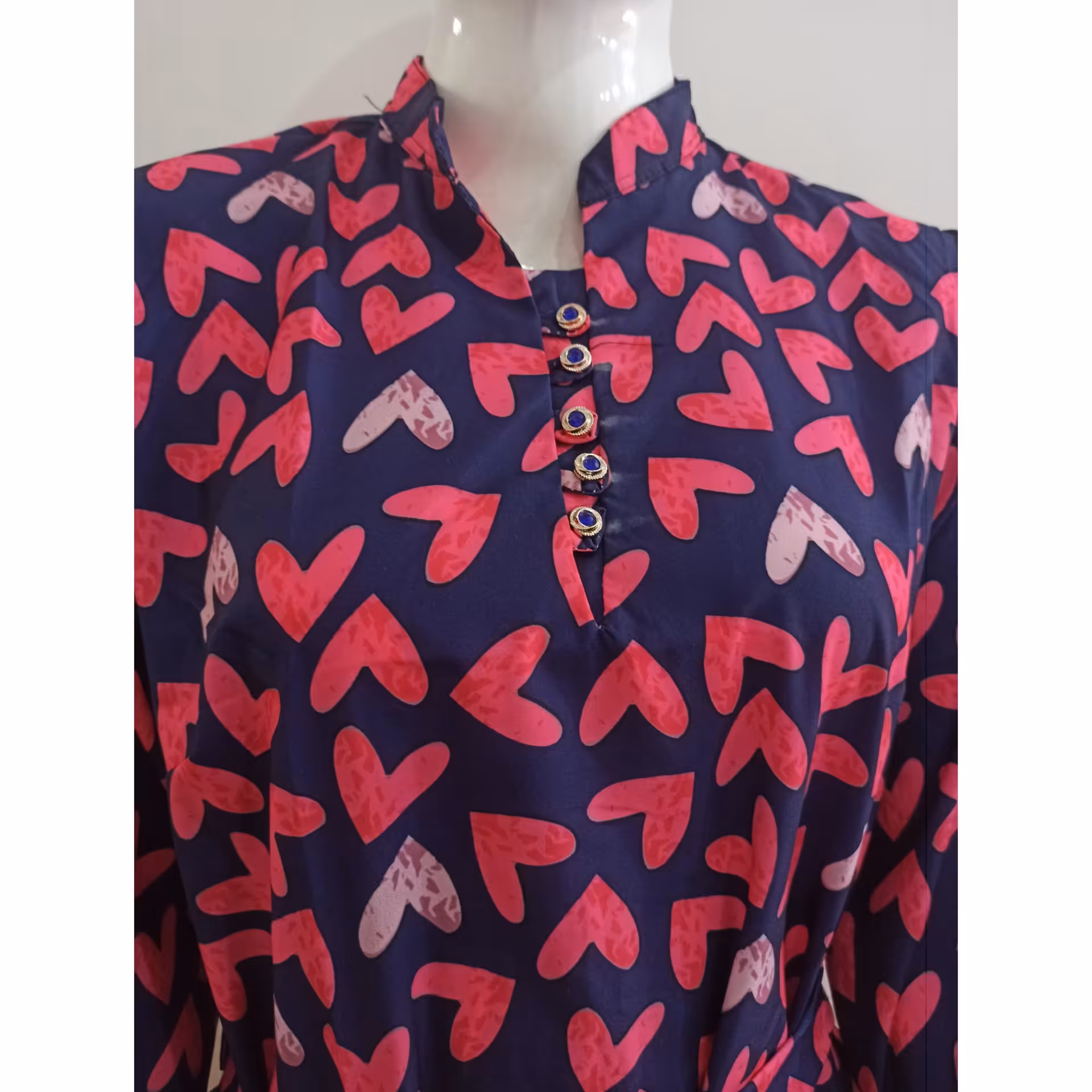 شومیز پنج دکمه