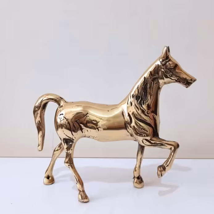اسب برنزی
