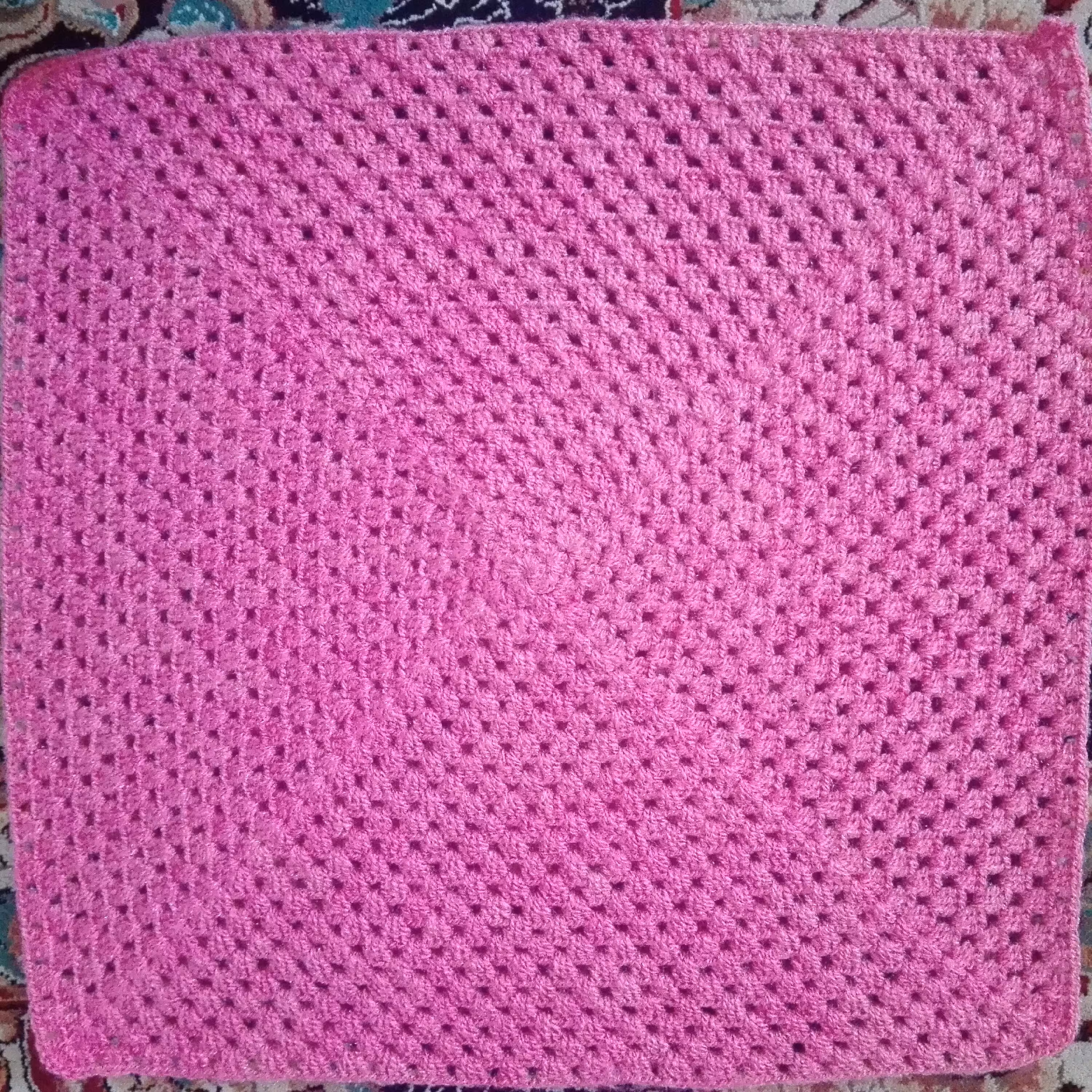 رومیزی ، موتیف چهار گوش