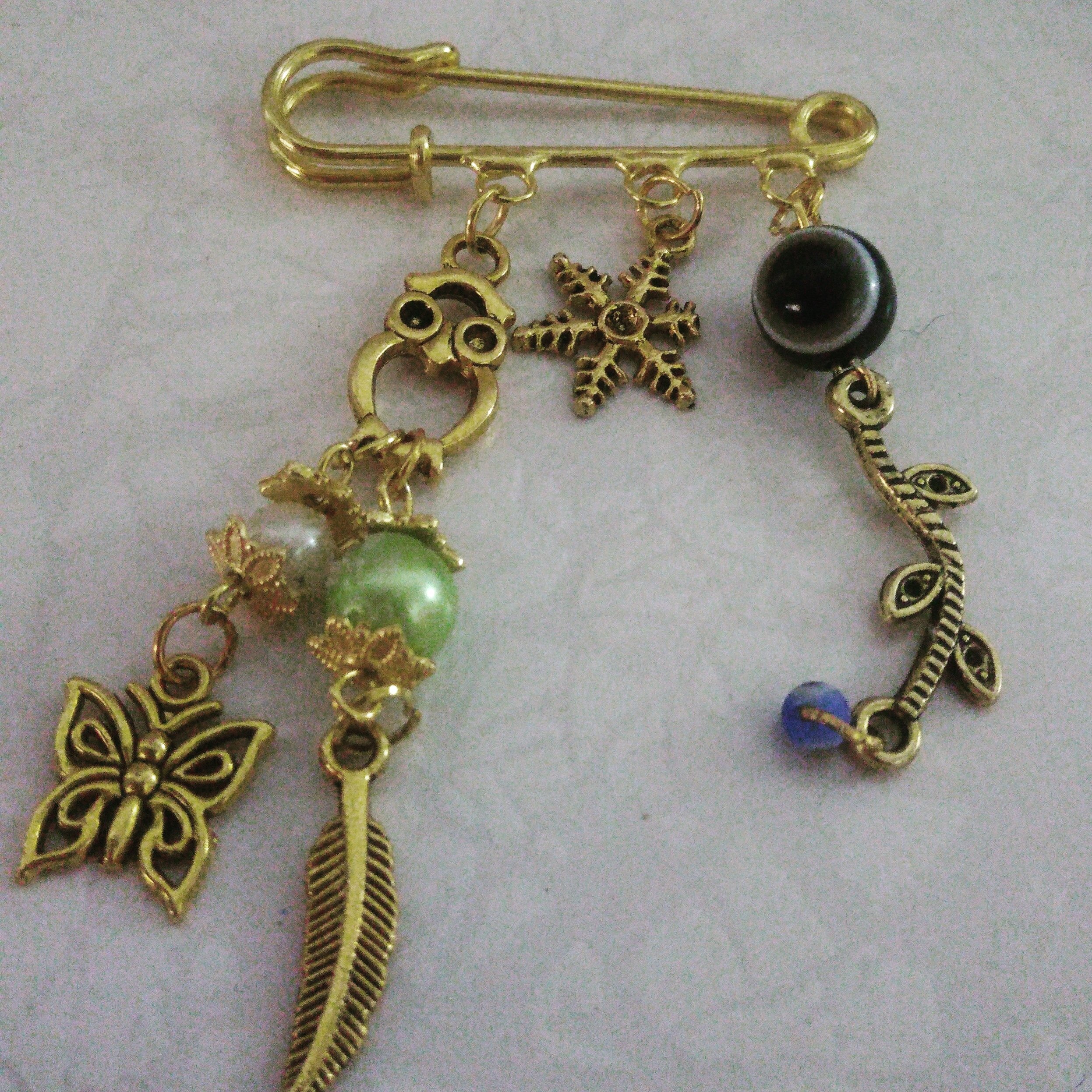 سنجاق سینه اسکاتلندی