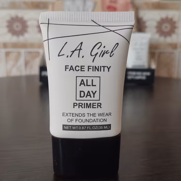 پرایمر  روزانه L.A Girl مدل تیوپی 