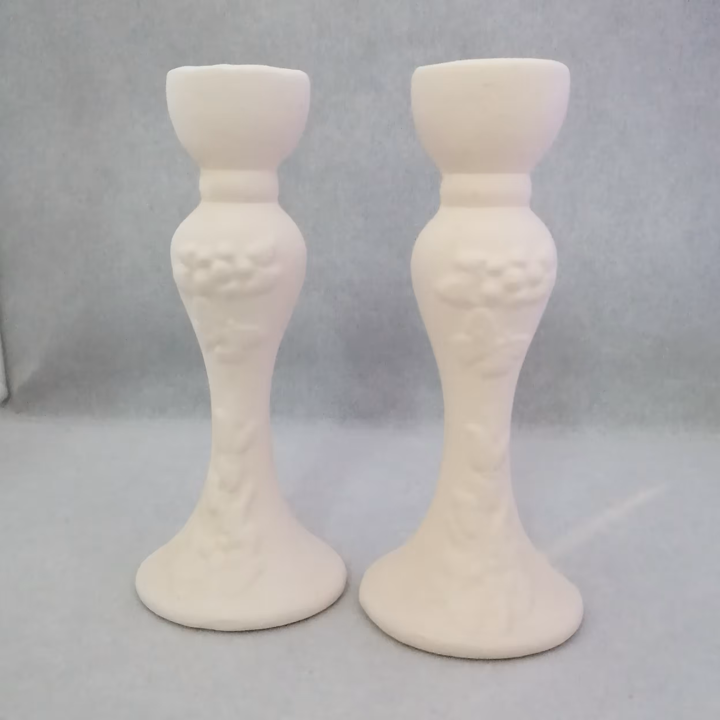 شمعدان سرامیکی خام دو عددی 16 سانتی طرح گل و پروانه 