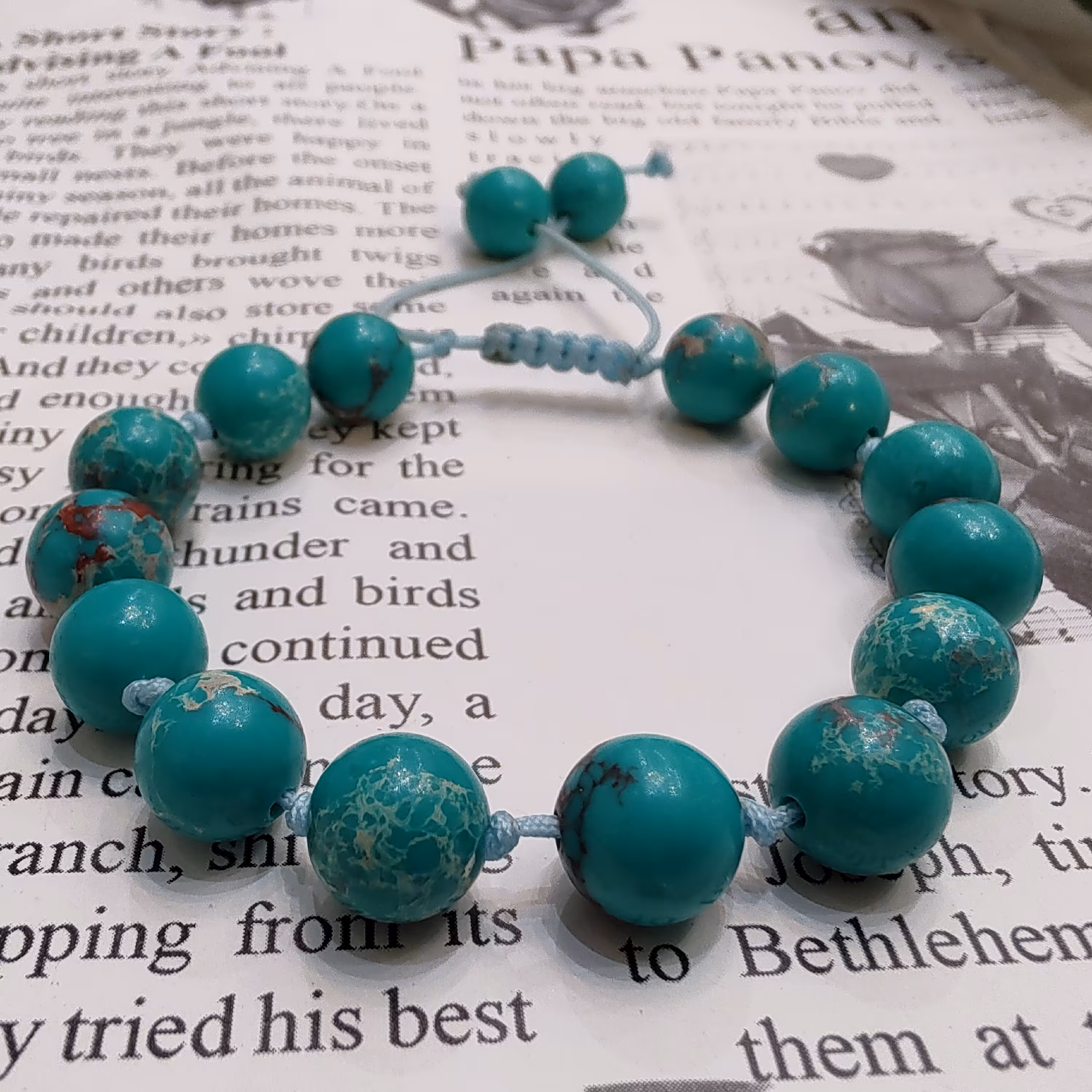 اکسسوری دستبند فیروزه آفریقایی  رنگ سبز طرح گره