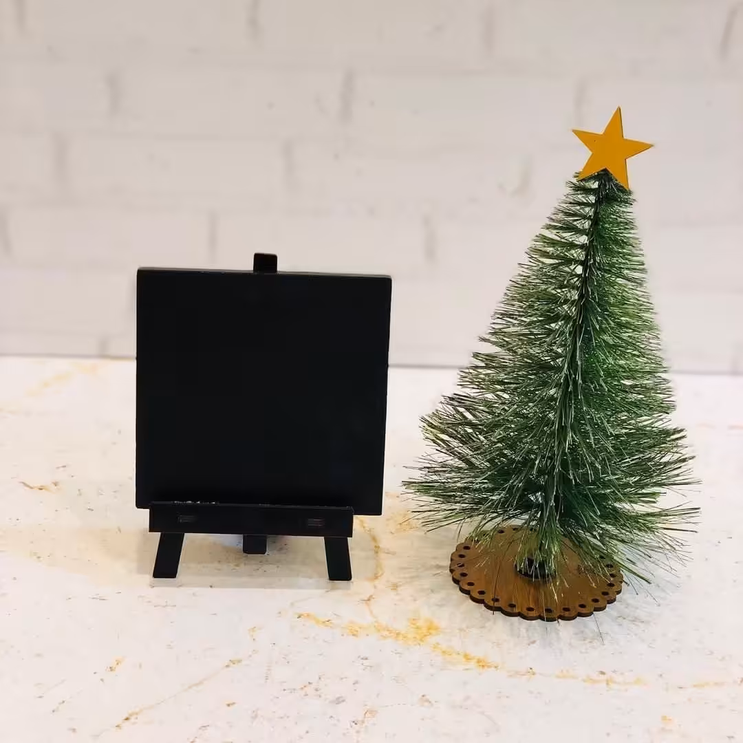 تخته سیاه گچی پایه دار رومیزی و دیواری ابعاد 12 در 12 همراه پایه و گچ (ابعاد بزرگ تر هم موجود است )