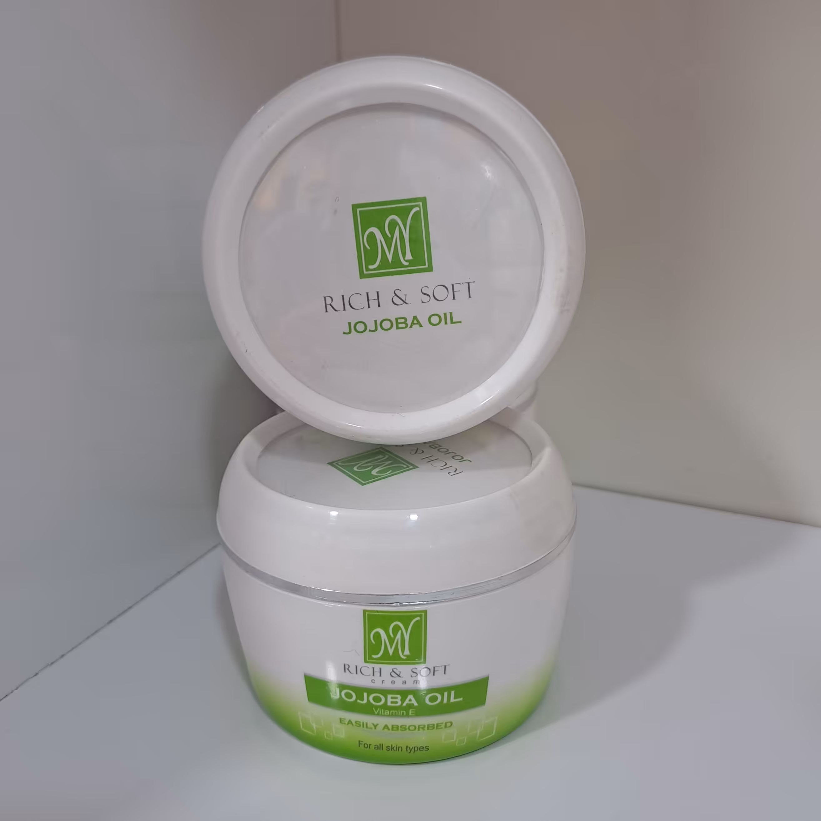 کرم کاسه ای دست و صورت گیاهی جوجوبا مای ویژه انواع پوست