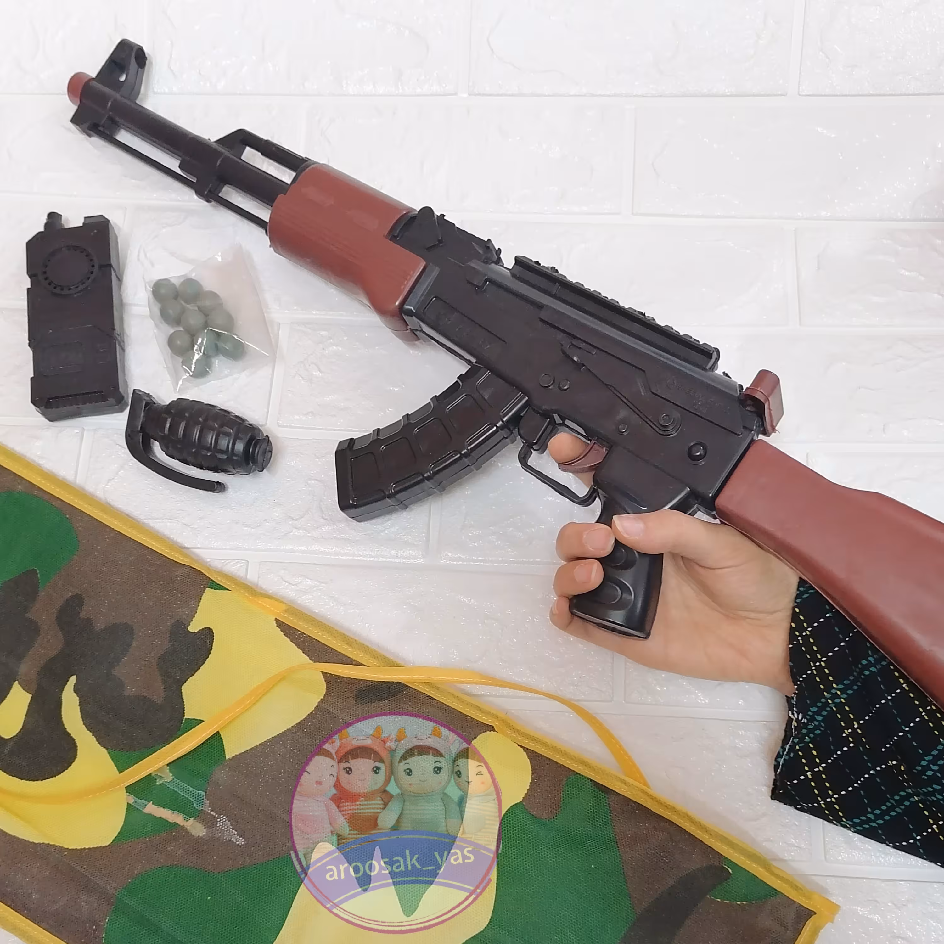 اسباب بازی تفنگ کلاشینکف