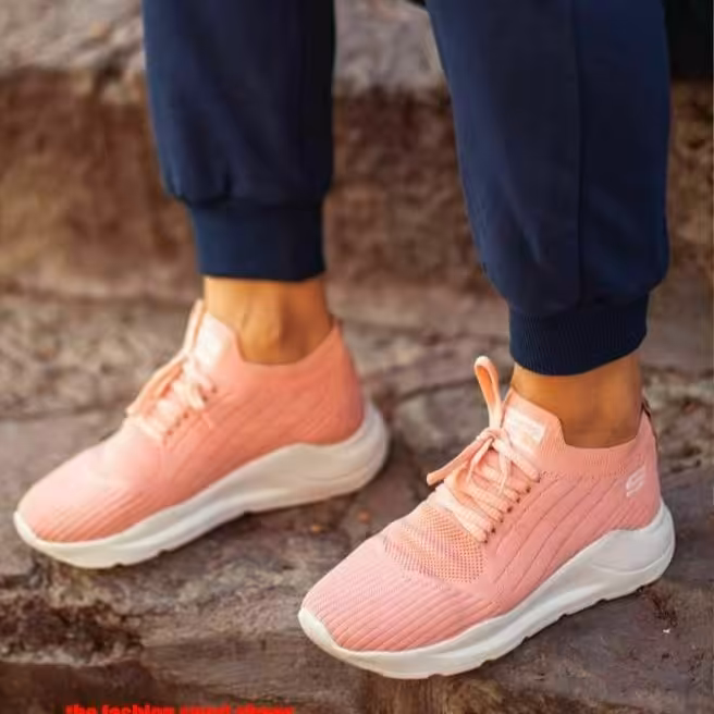 کفش اسپرت بافتی