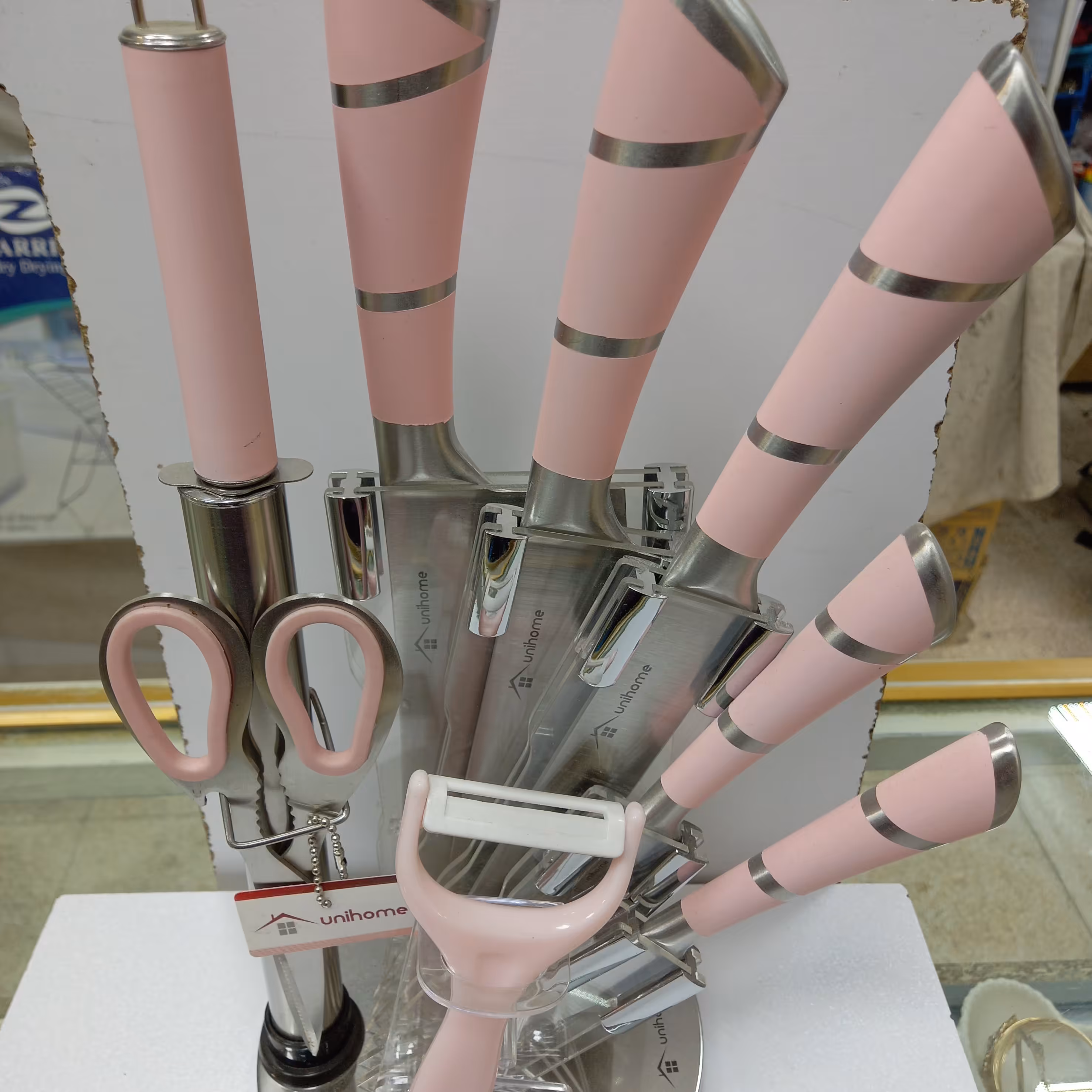 سرویس کارد وساتور مارک یونی هوم وینکس  به قیمت عمده