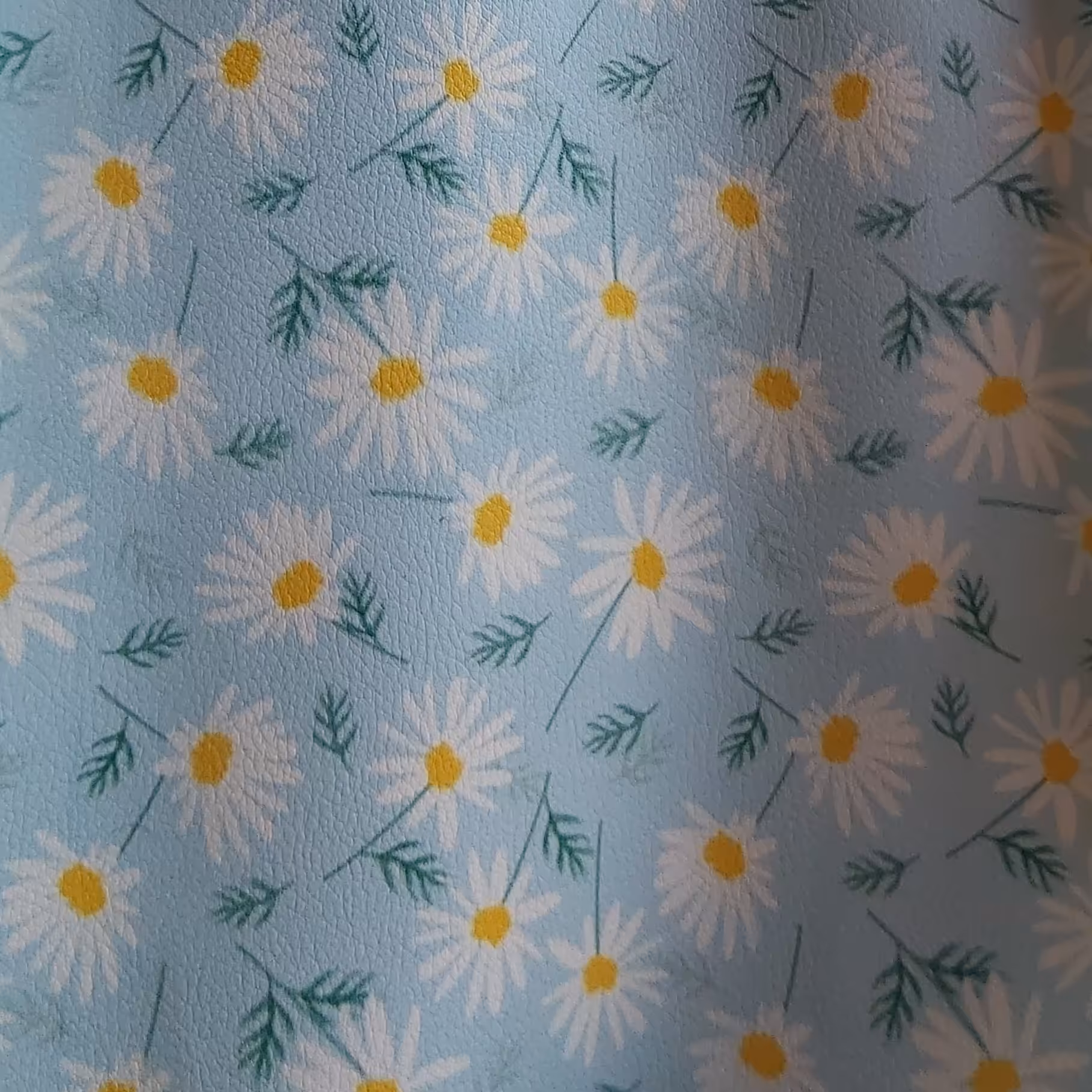 چرم طرح  بابونه باابعاد60سانت در 50 سانت