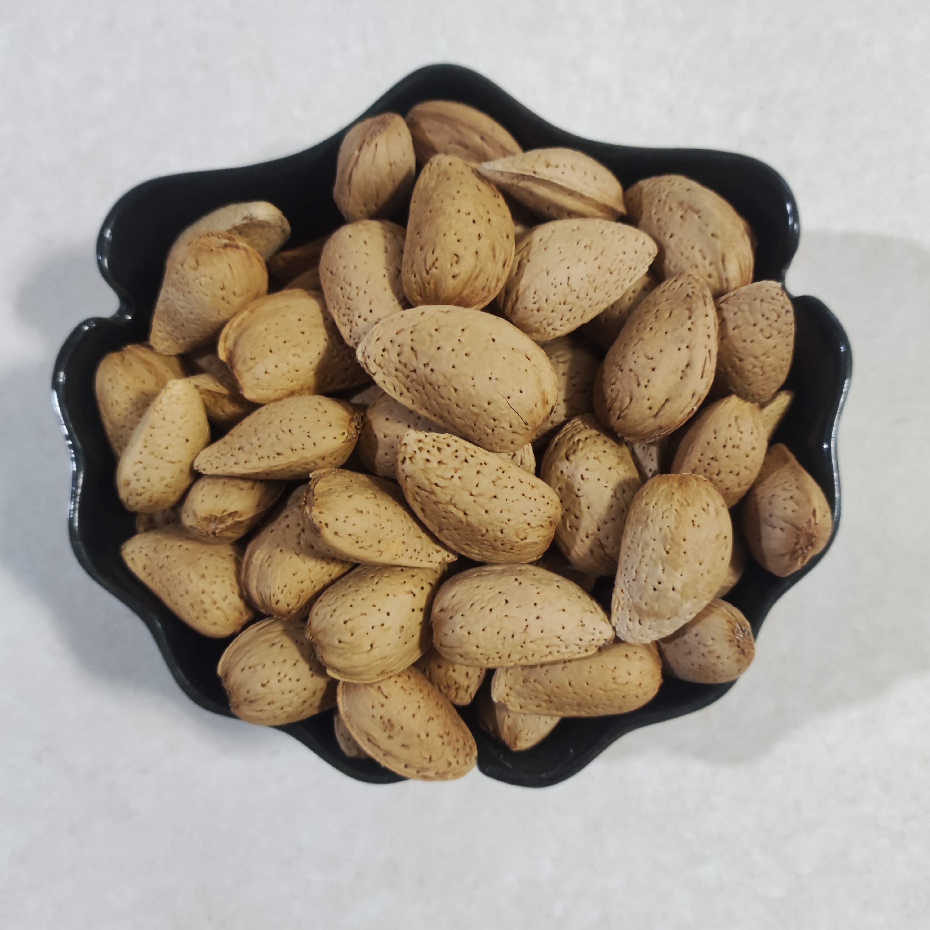 بادام درشت ارگانیک کوهی