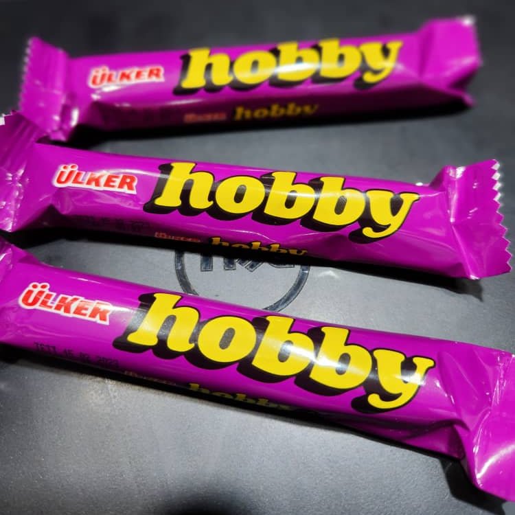 شکلات هوبی(hobby)(عمده و قیمت بسته ی 24 عددی)