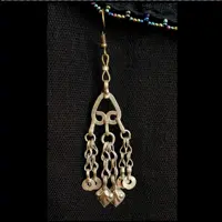 گوشواره تک لنگه ورشوی کهنه و قدیمی باز سازی شده دستساز نیل