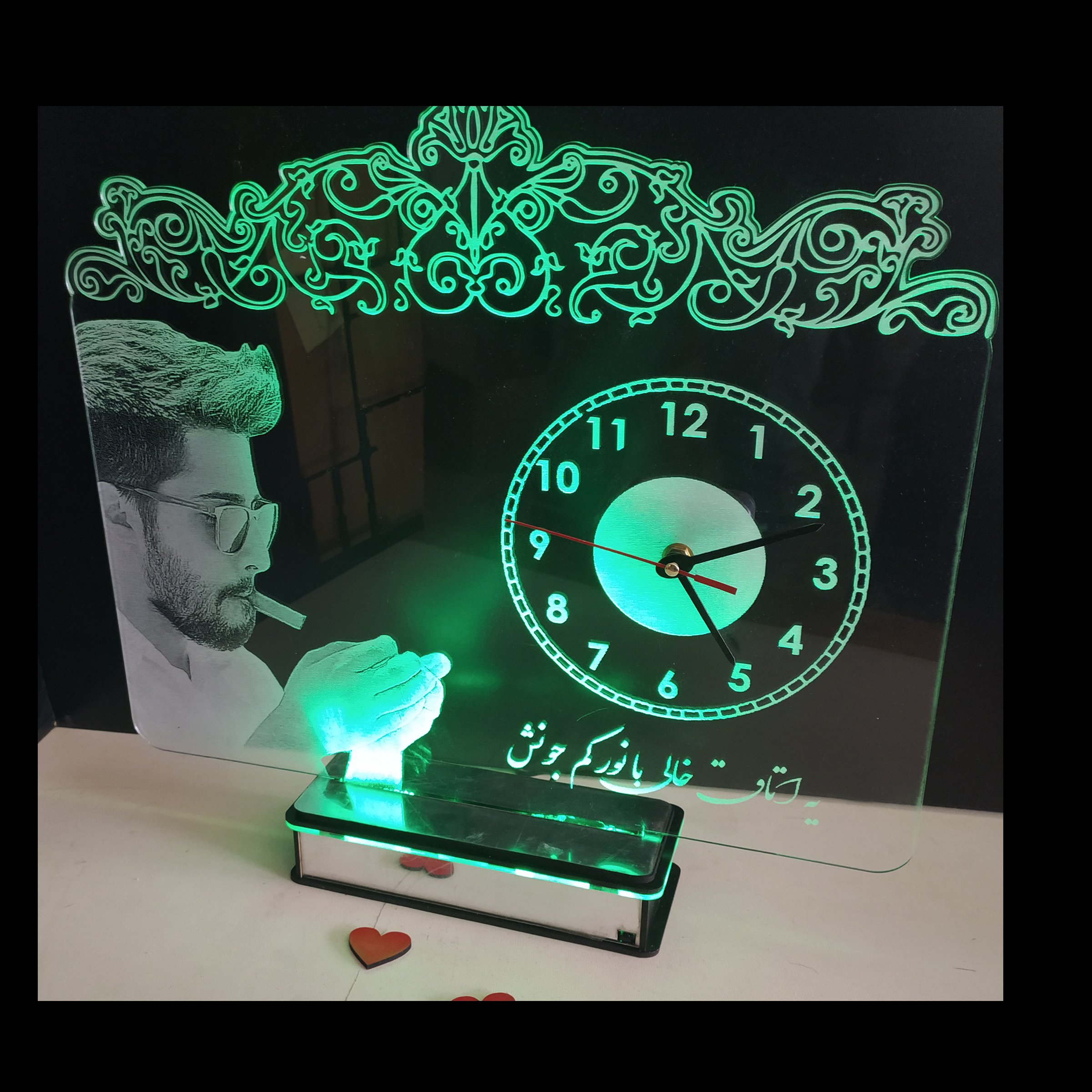 آباژور چهره(مدل F1)(چهل سانت 16 رنگ ریموت دار )(ساعت دار) پایه سفارشی طلایی
