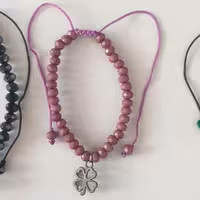 دستبند کشویی بنفش چهار برگ 