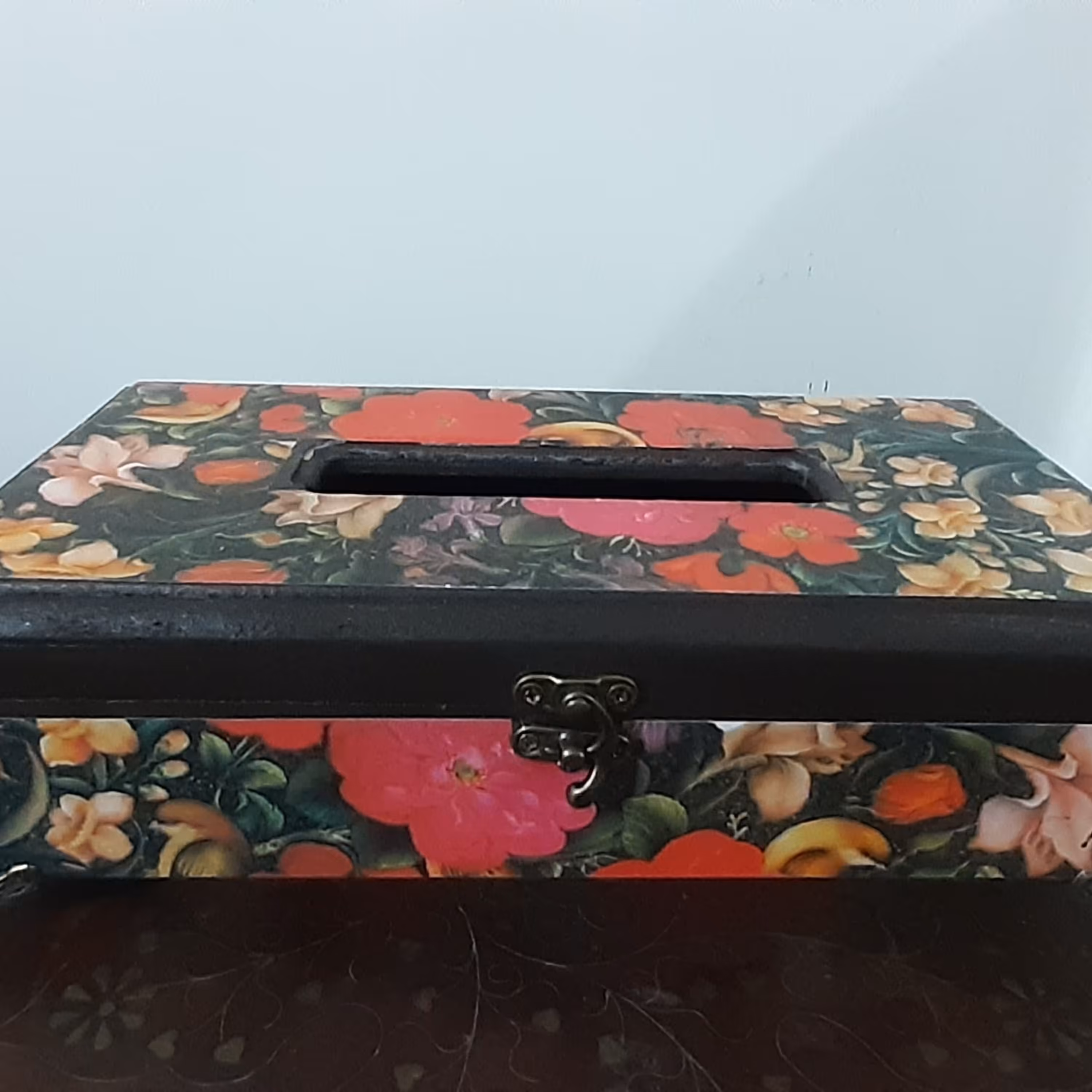 جعبه دستمال کاغذی