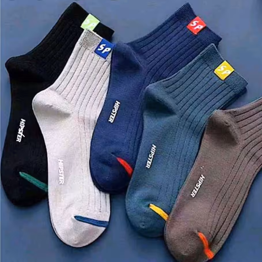 جوراب های مچی پسرانه کاملا نخی در طرح و رنگ خای مختلف 