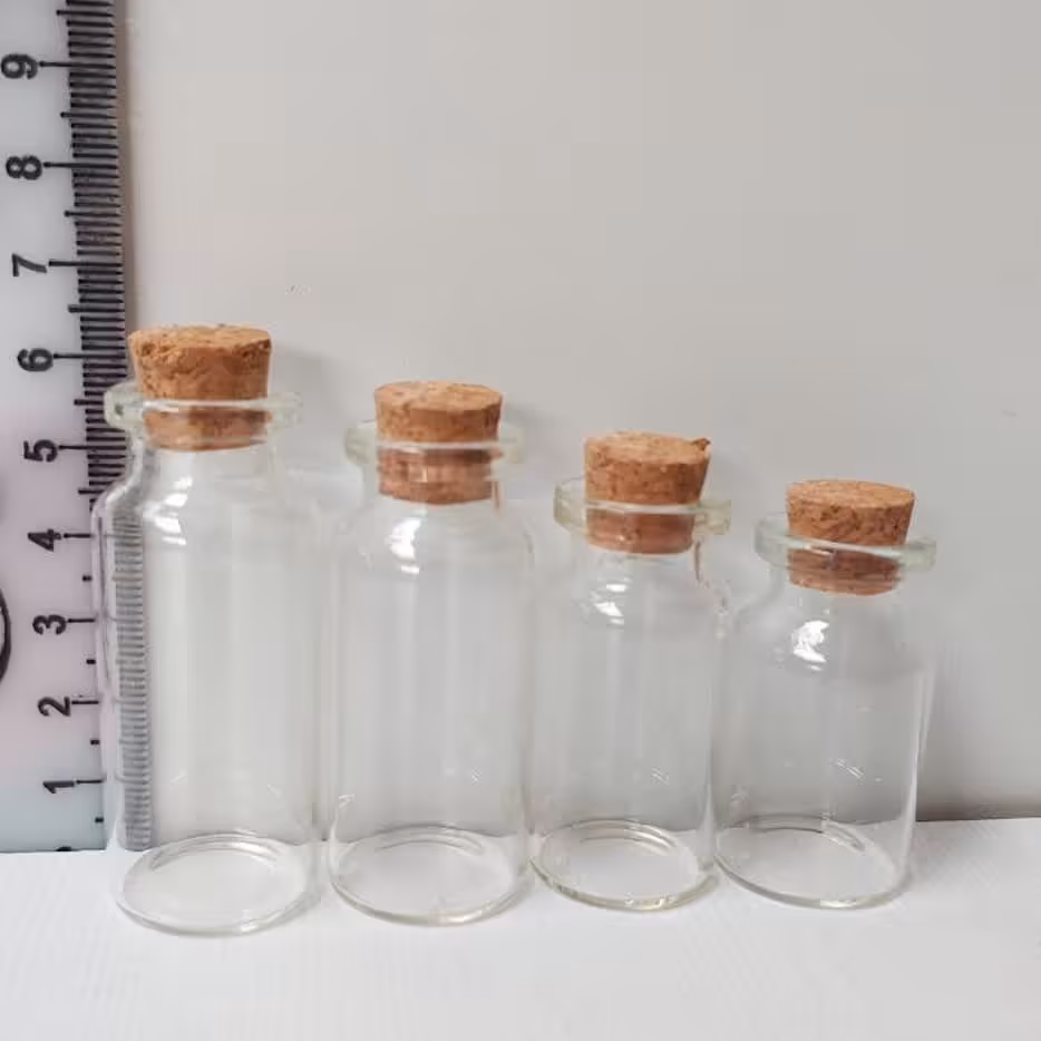 شیشه ویال ارتفاع حدود4.2سانت بسته ده عددی بادرب چوب پنبه 