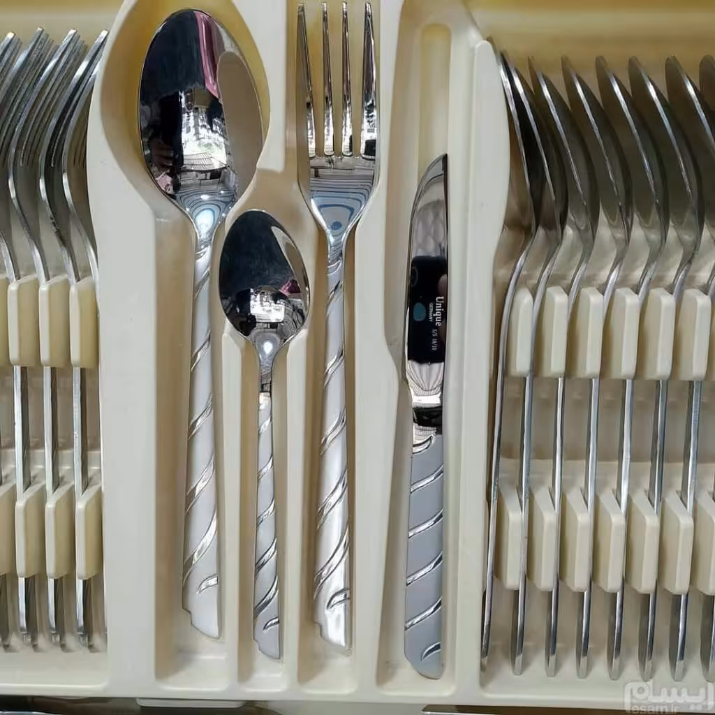 قاشق و چنگال یونیک طرح راه راه