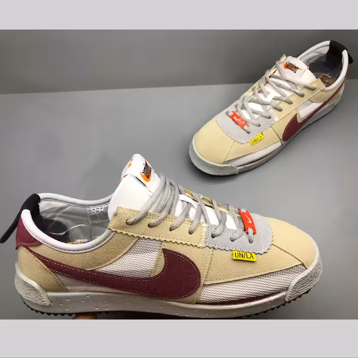 کتانی نایکی مردانه مدل کورتز رنگ کرم زرشکی کد A89 