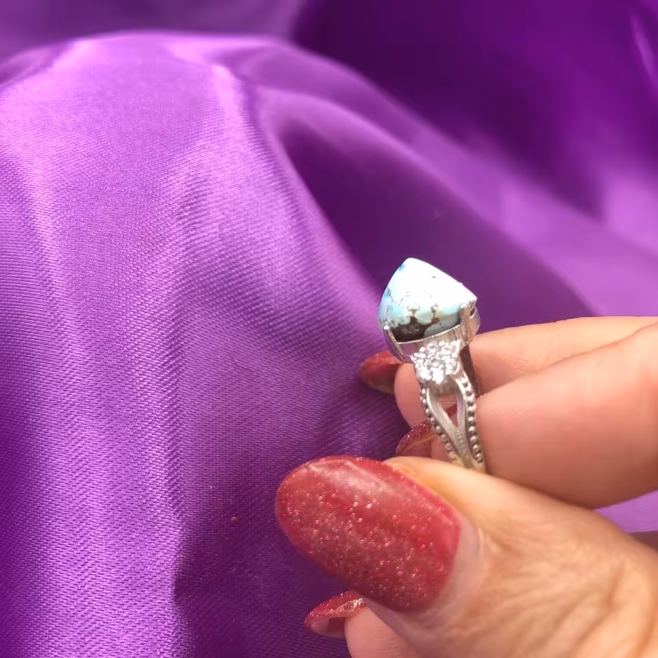انگشتر نقره با سنگ فیروزه اصلی 