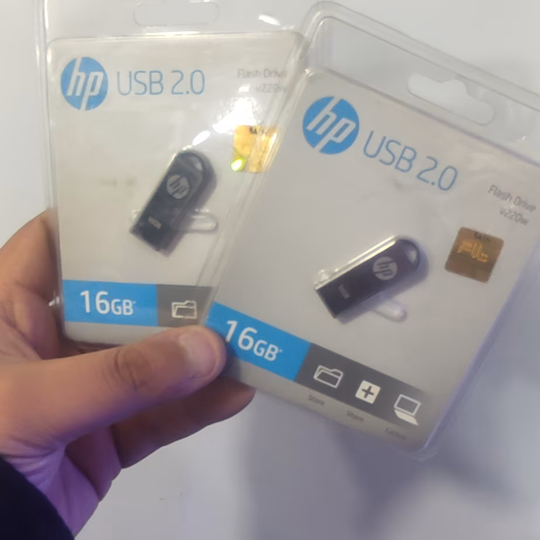 فلش 16 گیگ  HP