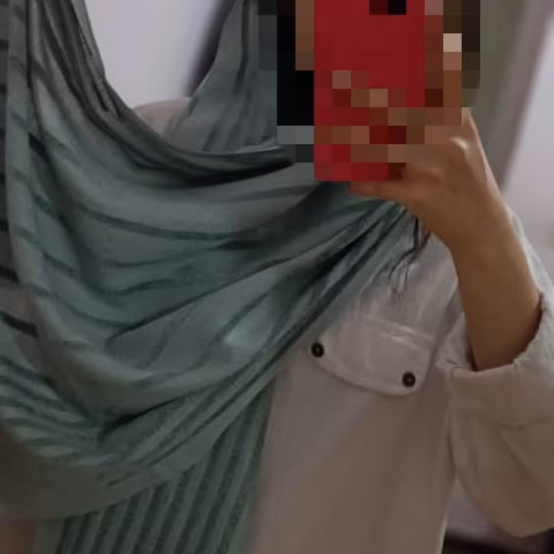 شال نخی مخمل طوسی کمرنگ