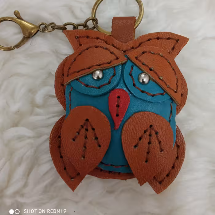 جاسوییچی جغد چرم طبیعی