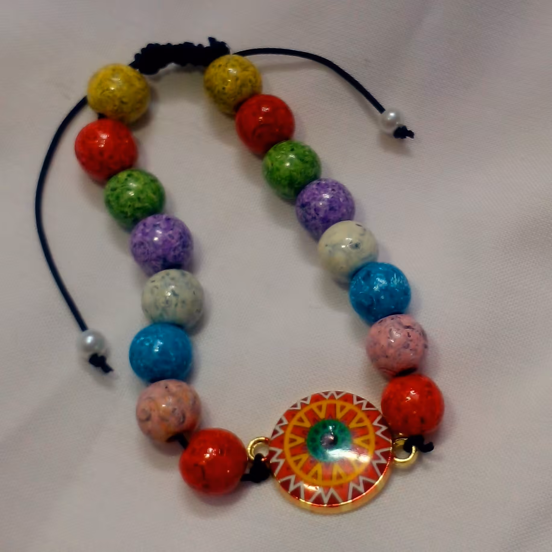 دستبند رنگی جذاب