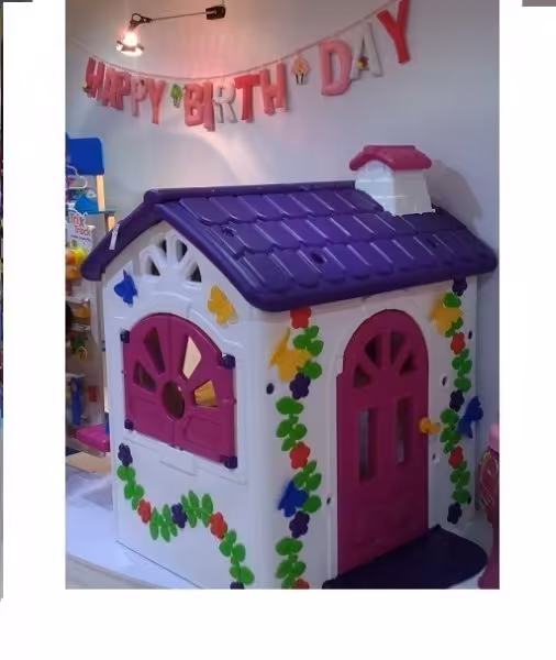 كلبه سفيد با گلهاي بهاري كد 3152