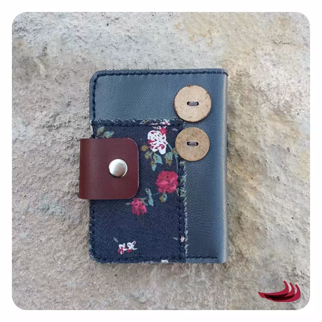 کیف پول چرم طبیعی تک نسخه