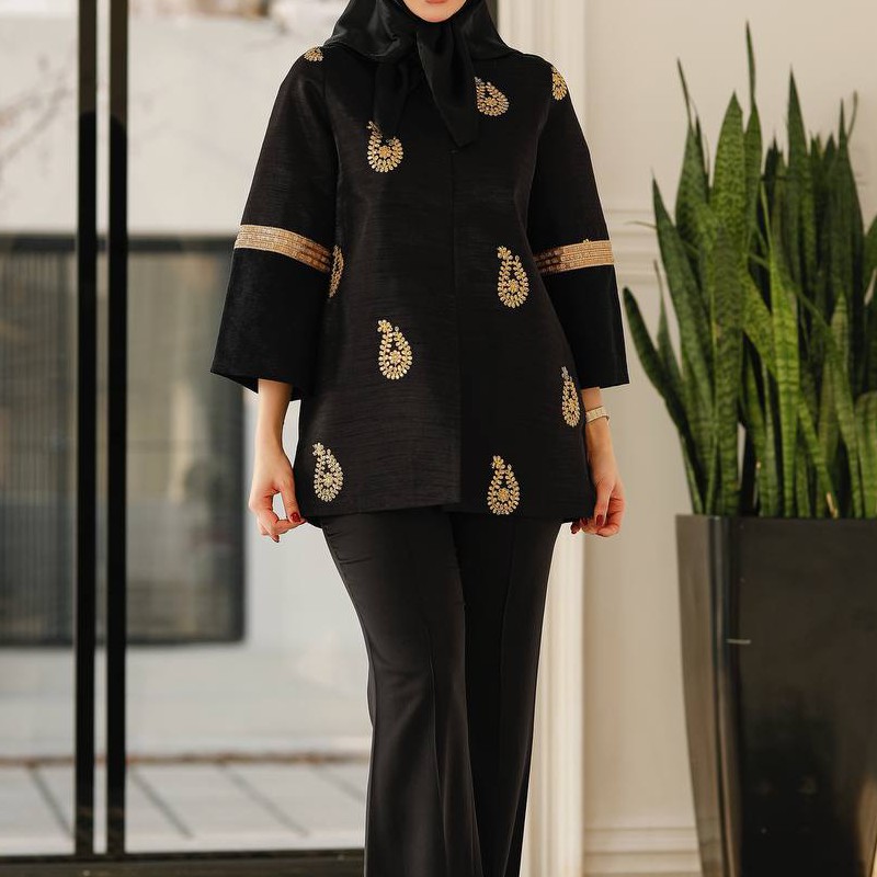 مانتو کتی مزونی عیدانه مجلسی چنس کریستال درجه یک