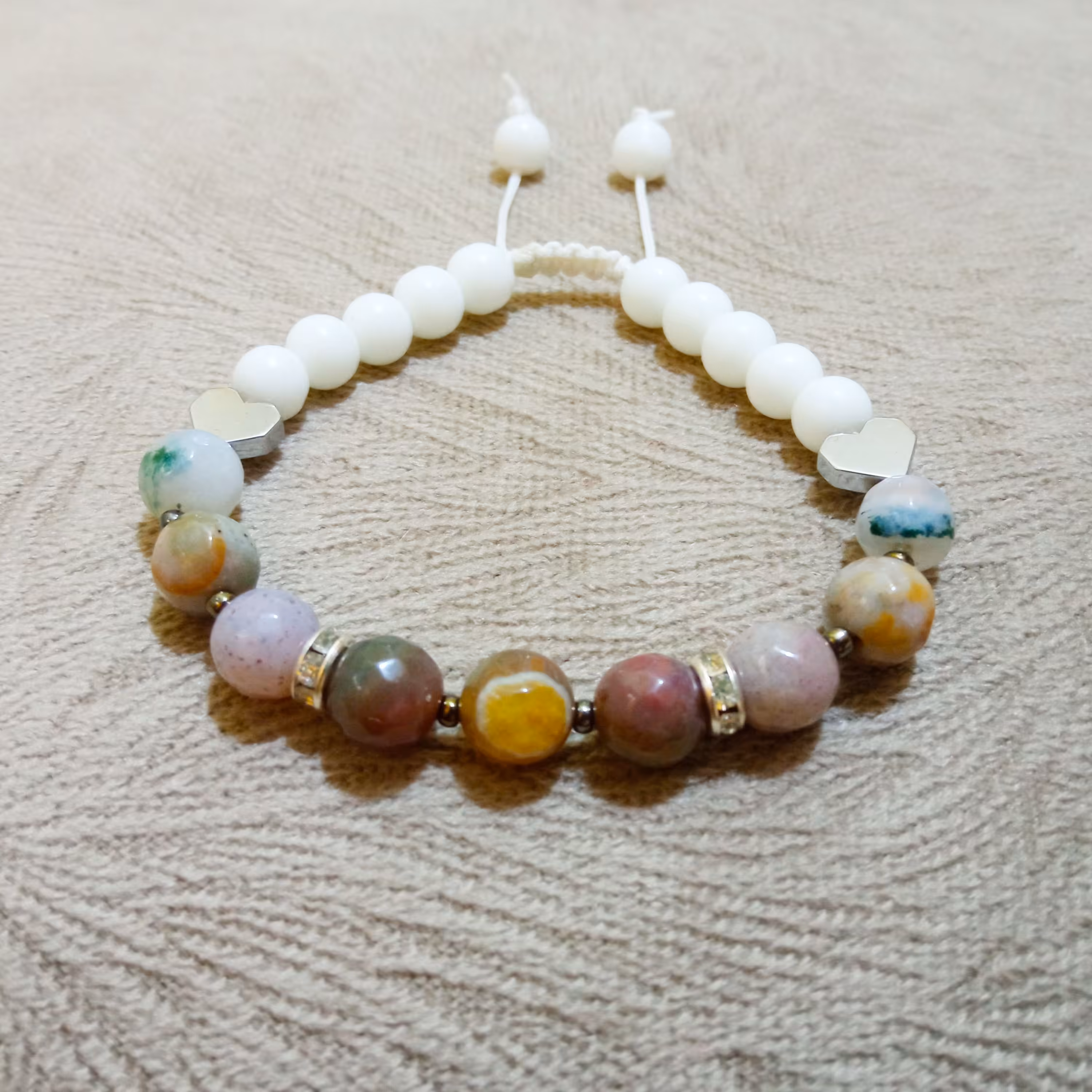 دستبند سنگ عقیق و سنگ حدید