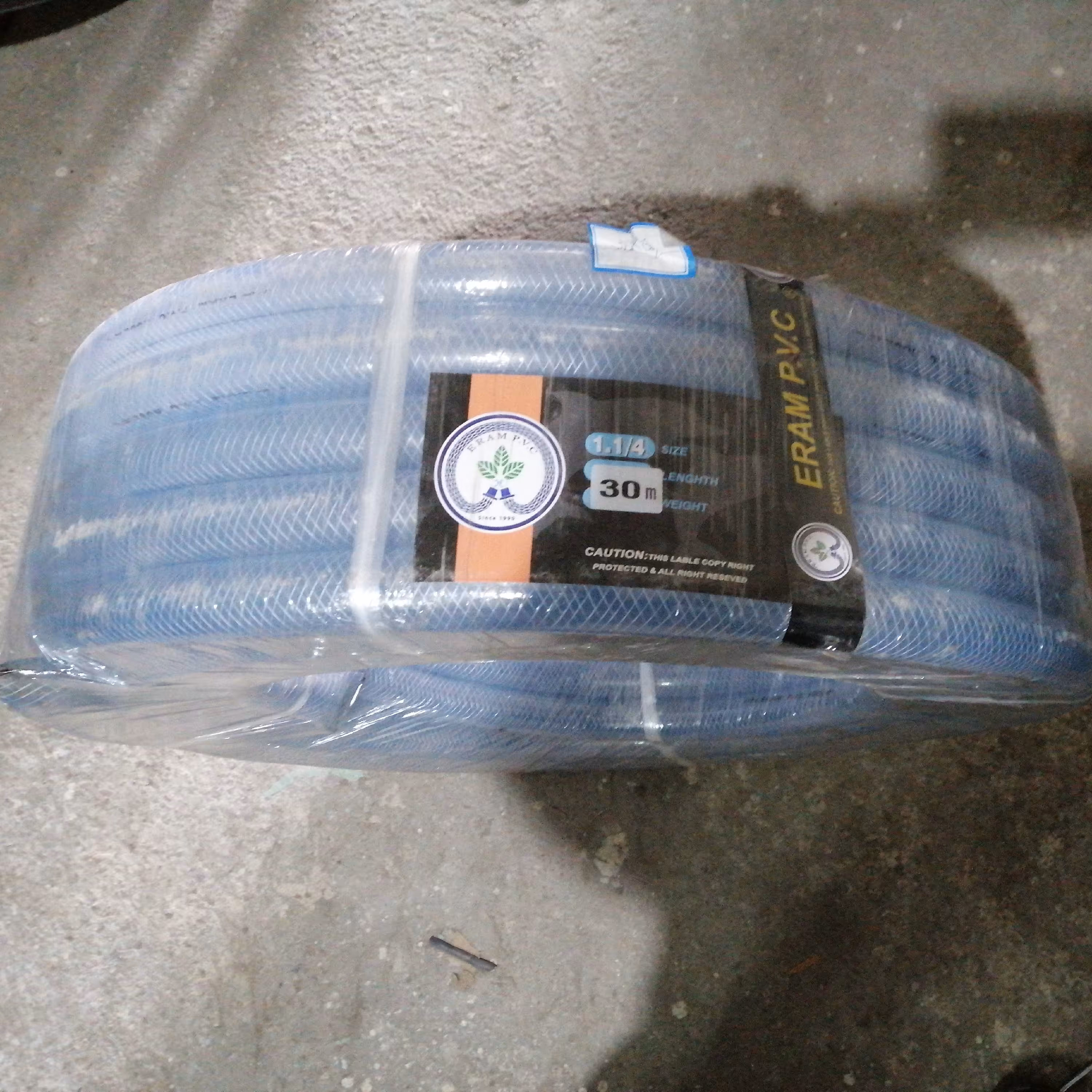 شلنگ نمره 40  11/4   کلاف 30متری (پس کرایه) شفاف