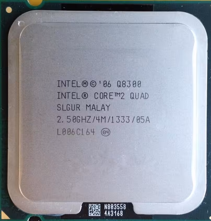 سی پی یو Intel Core2 Quad Q8300 2.50GHz 4MB LGA-775 Yorkfield
