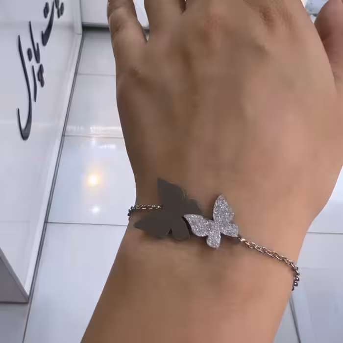 دستبند - جنس استیل - طرح ظریف - مدل پروانه جفت - رنگ ثابت - ضد حساسیت -ارسال رایگان