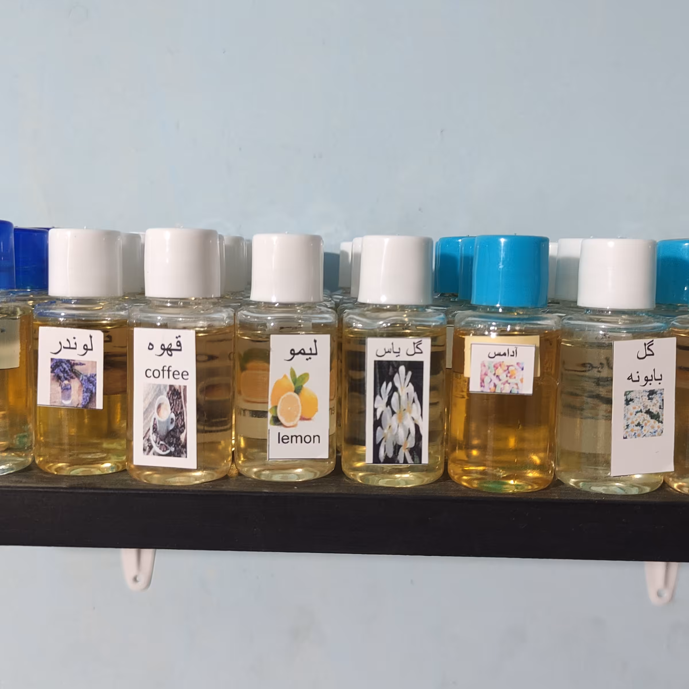 اسانس شمع سازی اقاقیا