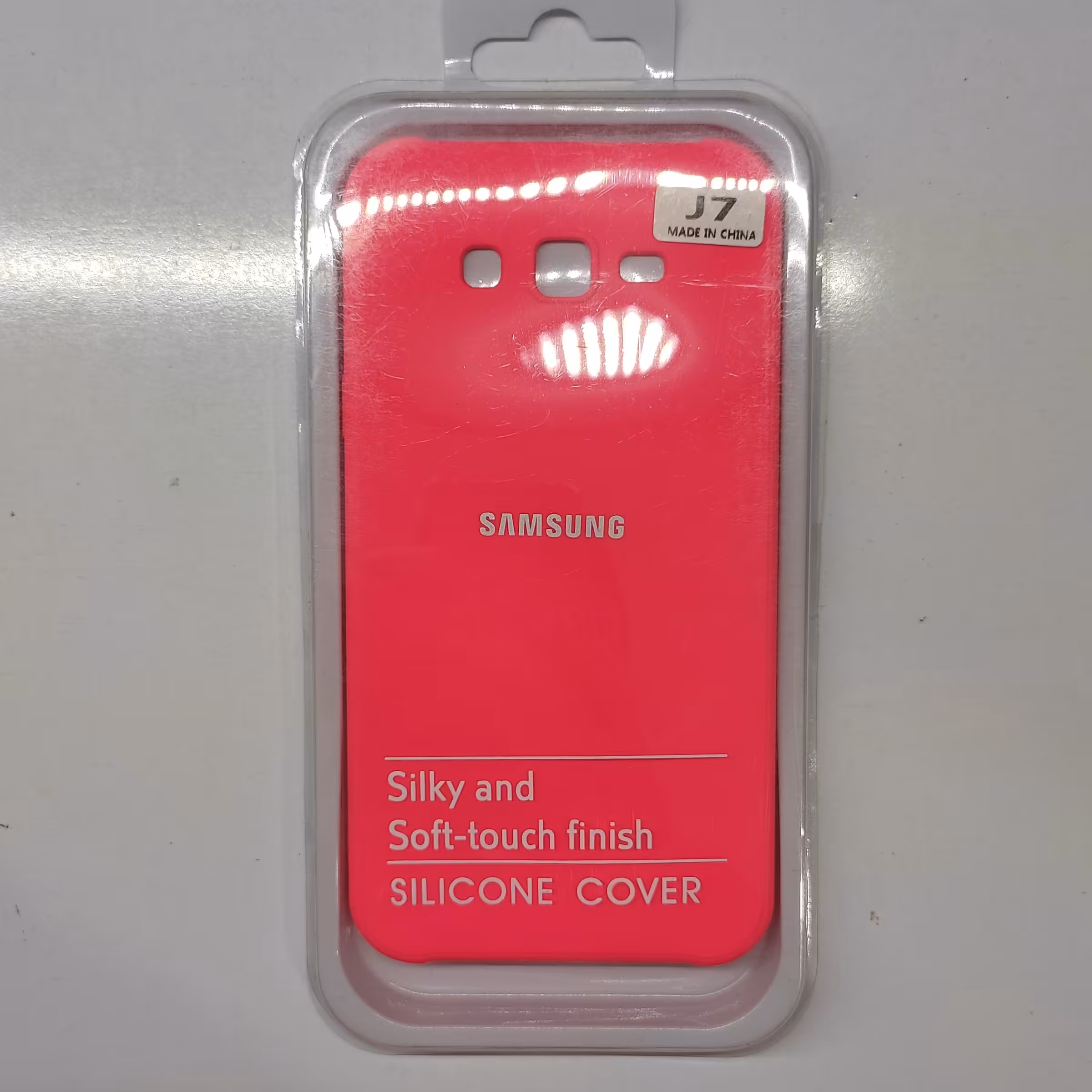 قاب سامسونگ J7 مدل سیلیکونی