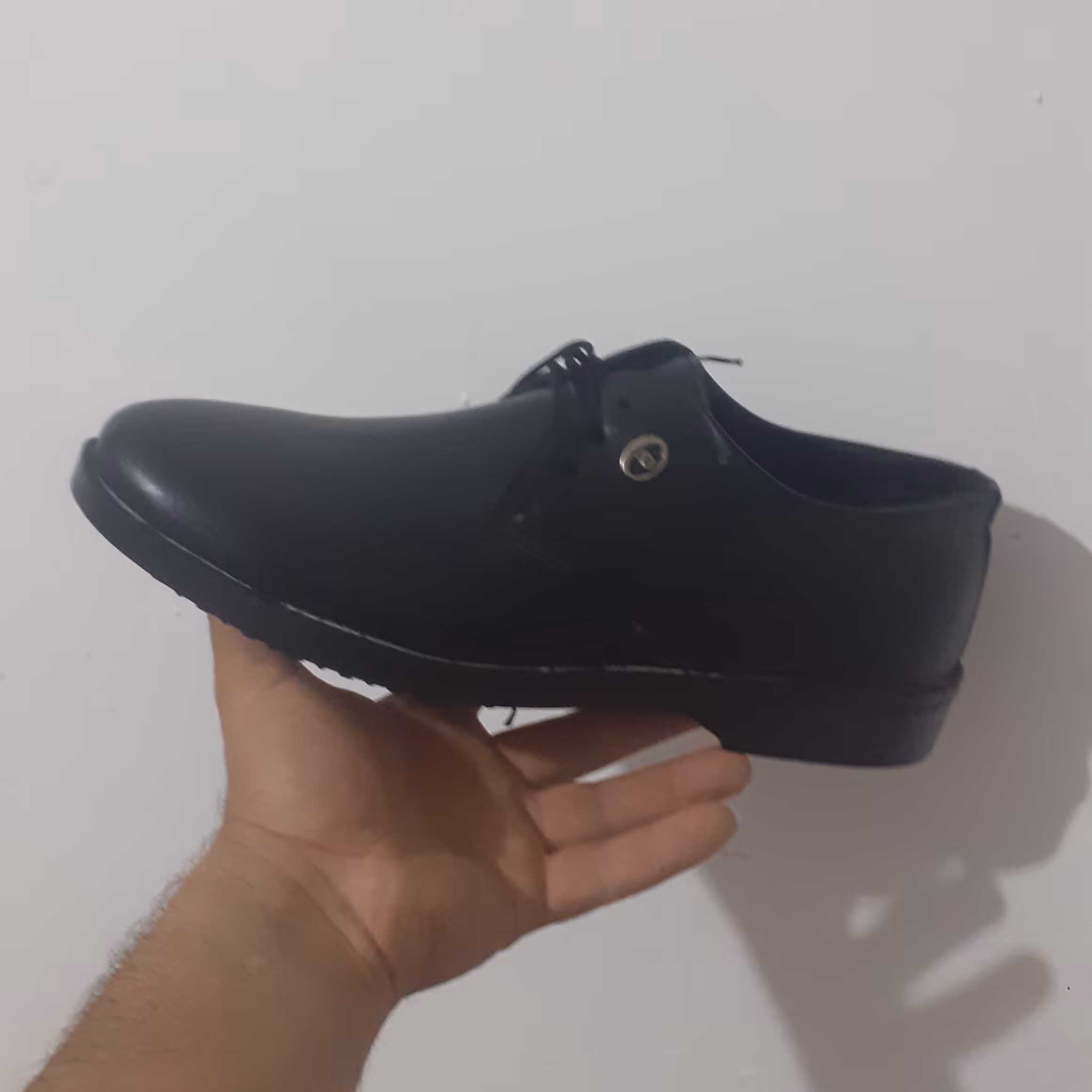 کفش طرح چرم دور دوزی شده از سایز 40تا 44